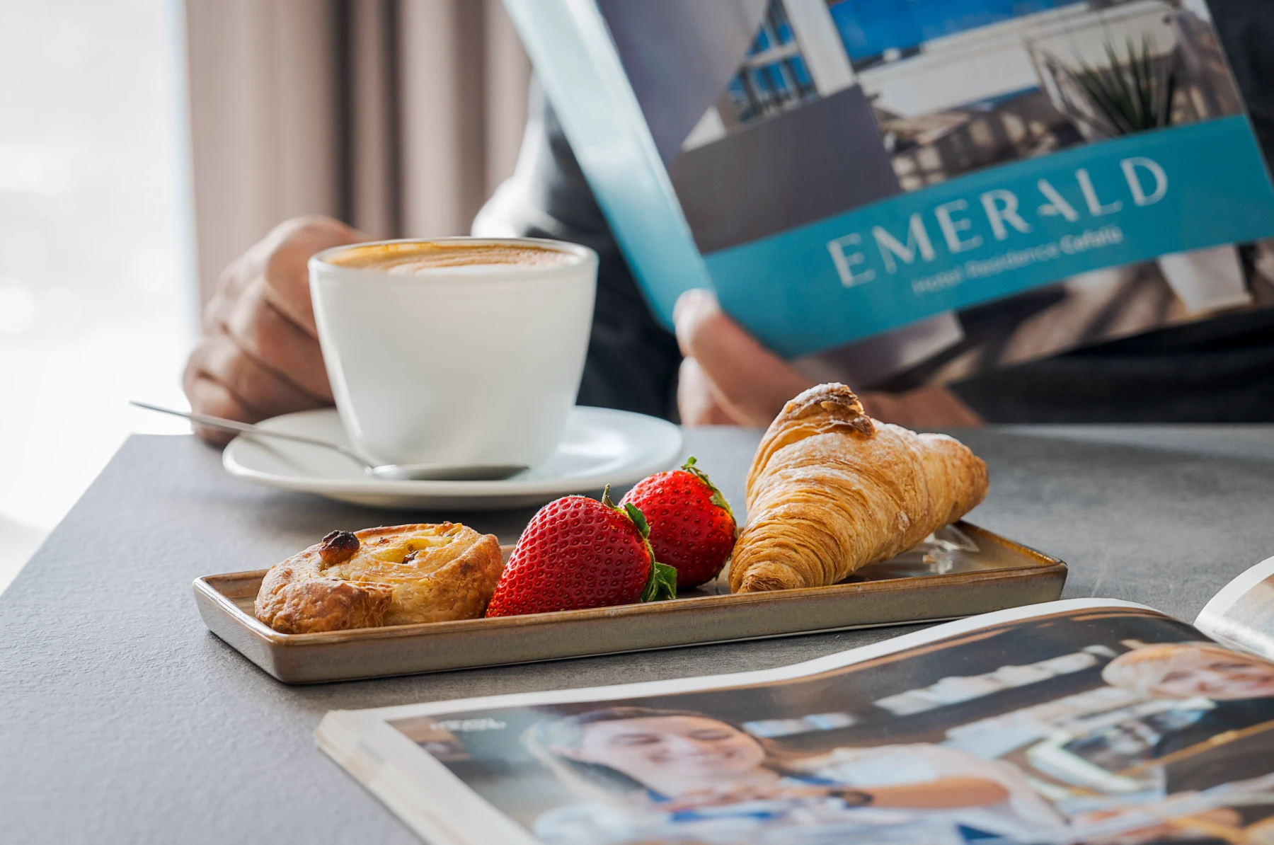 breakfast hotel cefalù